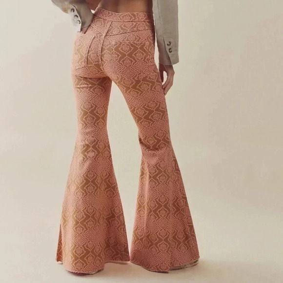 NWT Free People Throw It Back Reversible Flare Jeans in Pink Brown Printed 26 - Picture 5 of 15